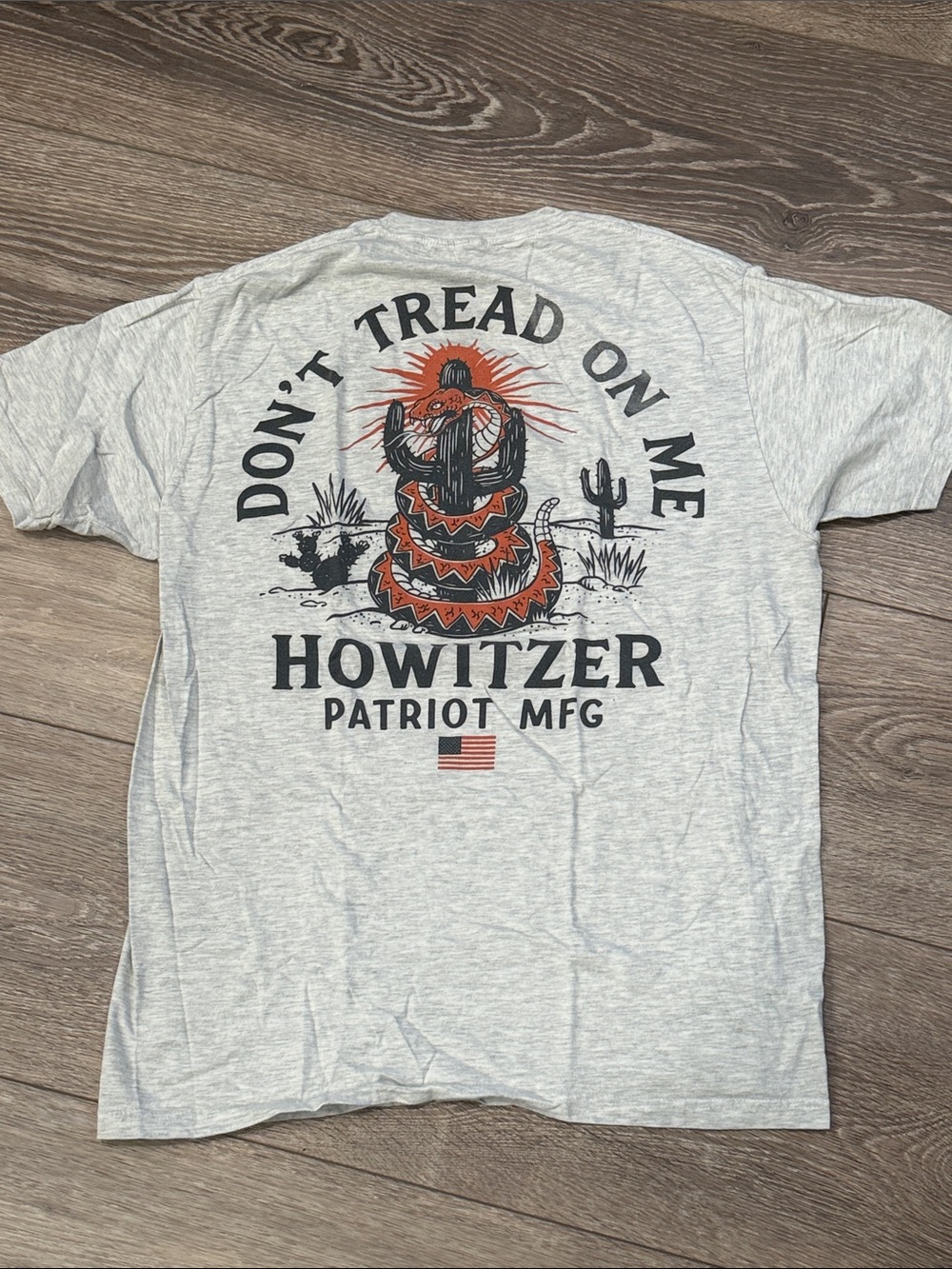 Howitzer Patriot MFG "Don't Tread On Me" Short Sleeve Tee - Light Gray